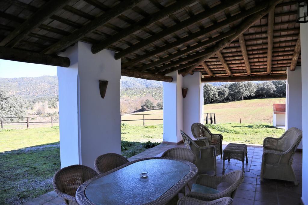Villa Escutia * Cazalla de la Sierra